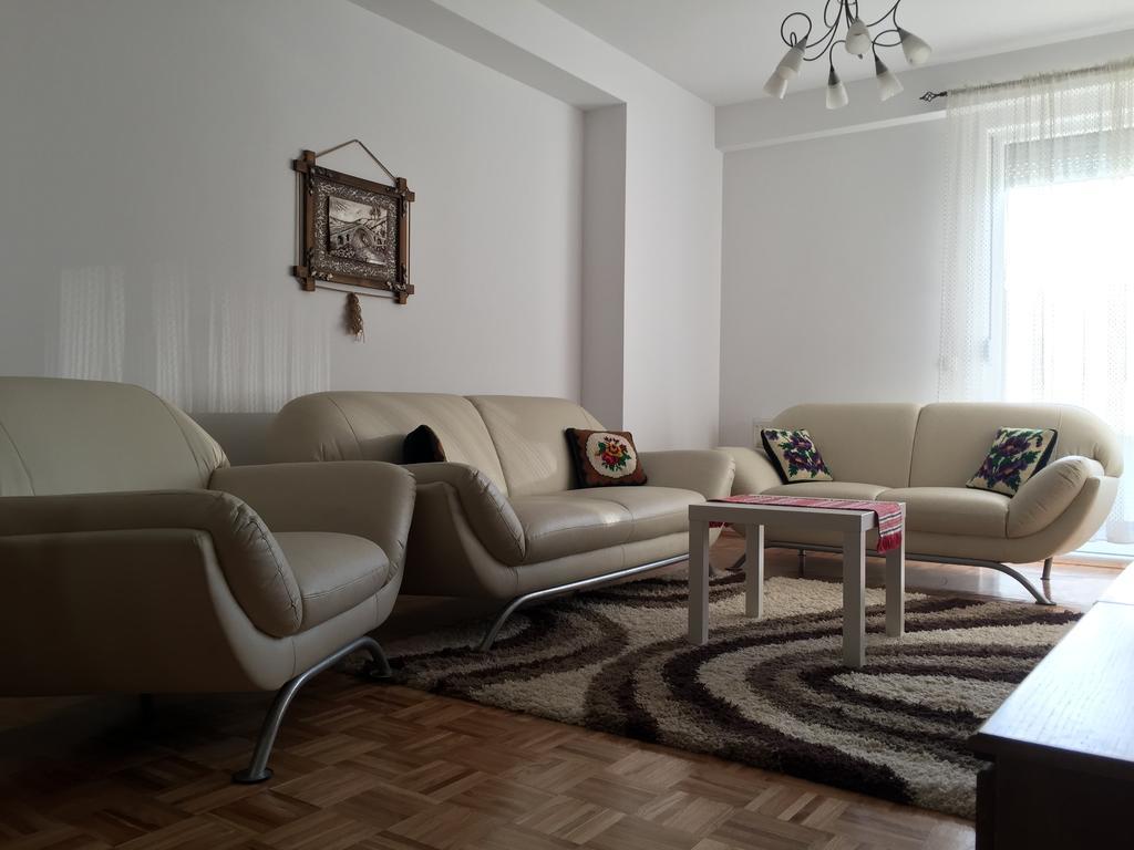 Apartment Gashi Pristina Exterior foto