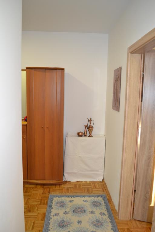 Apartment Gashi Pristina Exterior foto