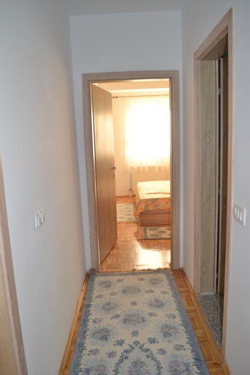 Apartment Gashi Pristina Exterior foto